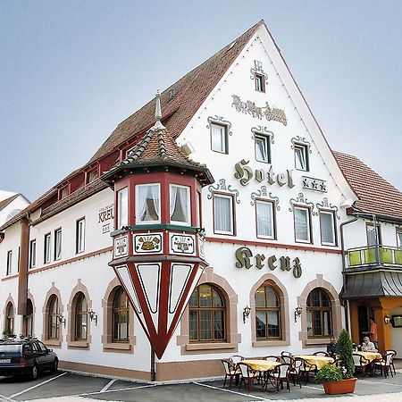 Hotel Kreuz Gaestehaus Und Lauchertbar Mit Terrasse 감메르팅엔 외부 사진